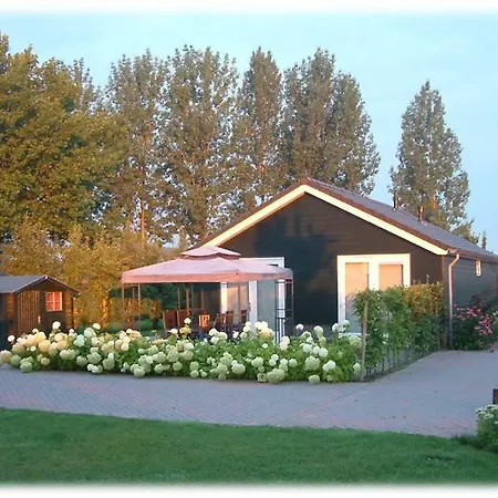 Fruitbedrijf Stek Holiday home *
